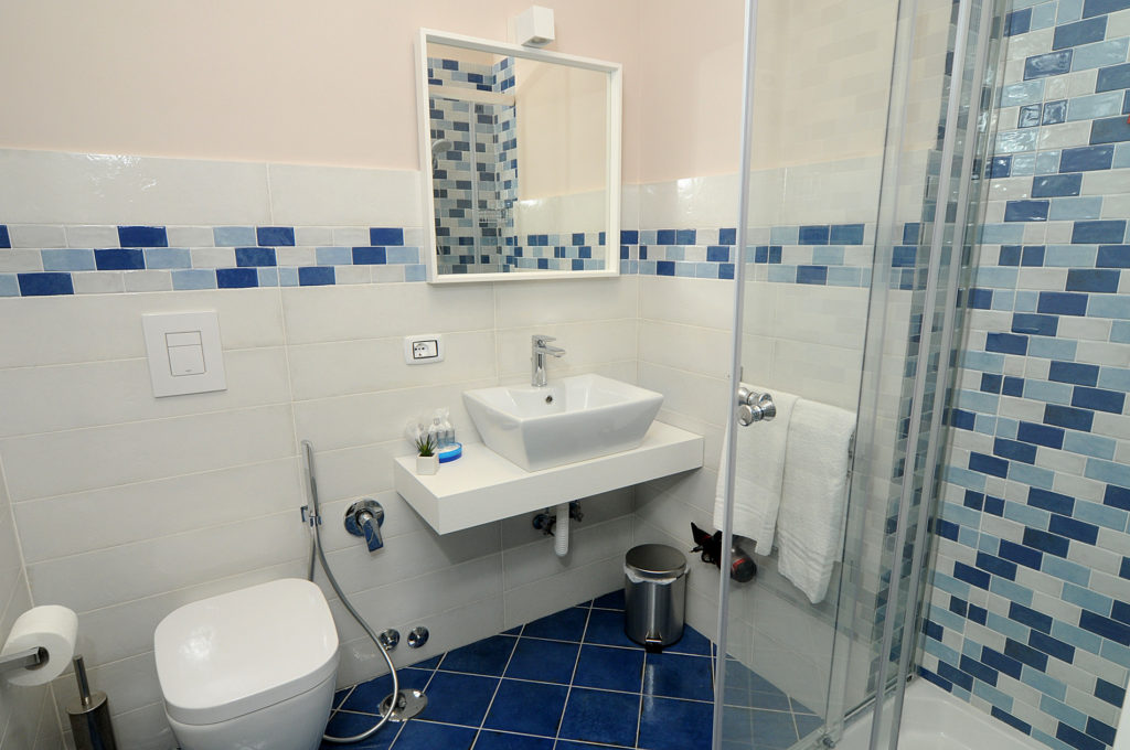 La Casa di Giorgio Bed & Breakfast in the center of Naples | Rooms, reservation