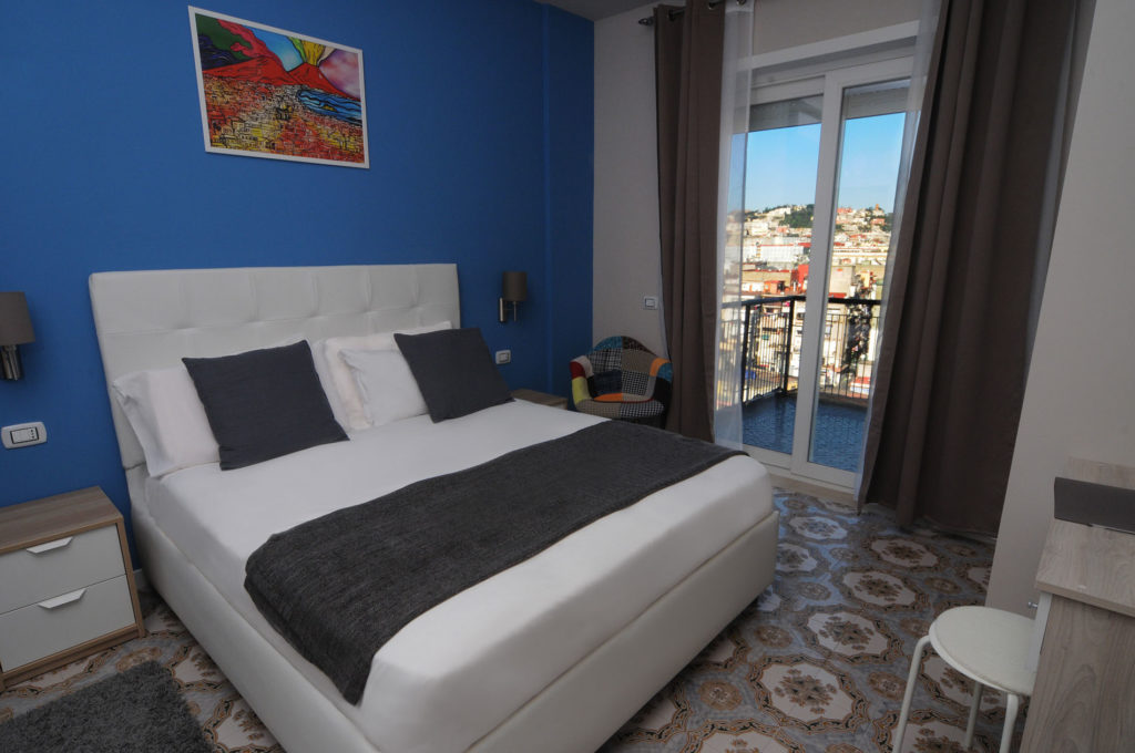 La Casa di Giorgio Bed & Breakfast in the center of Naples | Rooms, reservation